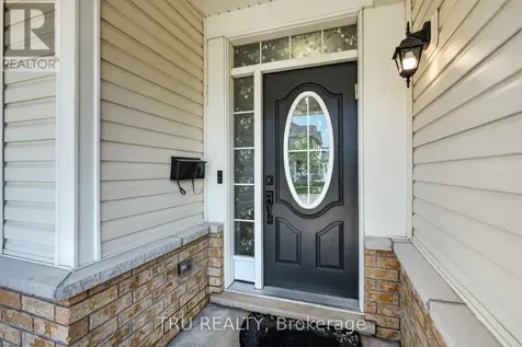 26 Palmeto Court Ottawa ON K2S 0X2