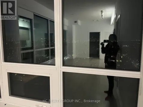 395 Bloor Street East Toronto (north St. James Town) ON M4W 0B4
