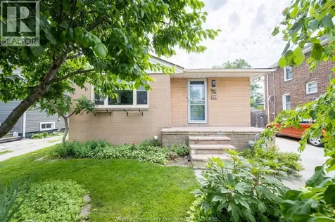 971 Fairview Boulevard Windsor ON N8S 3G6