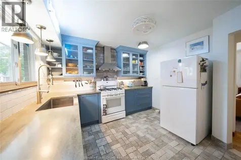 971 Fairview Boulevard Windsor ON N8S 3G6