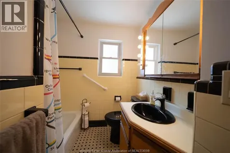 971 Fairview Boulevard Windsor ON N8S 3G6