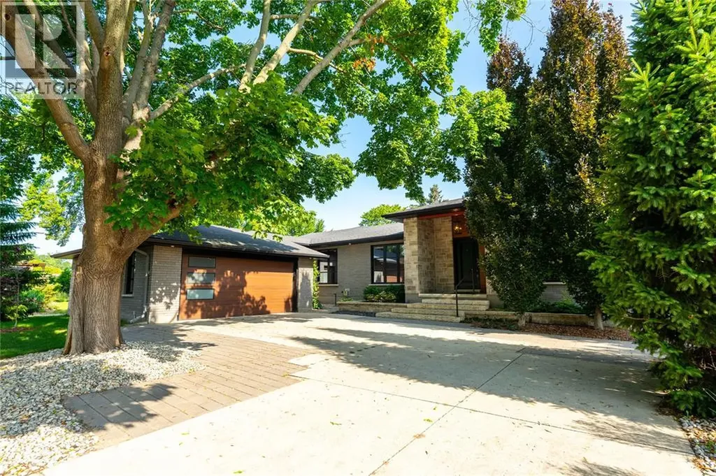 1354 Blackwell Road Sarnia ON N7S 5M4