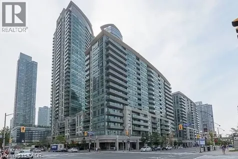 51 Lower Simcoe Street Toronto ON M5J 3A2