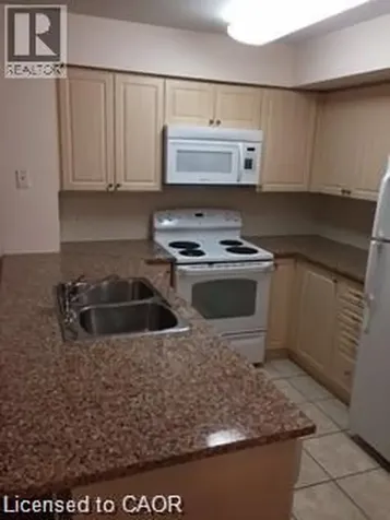51 Lower Simcoe Street Toronto ON M5J 3A2