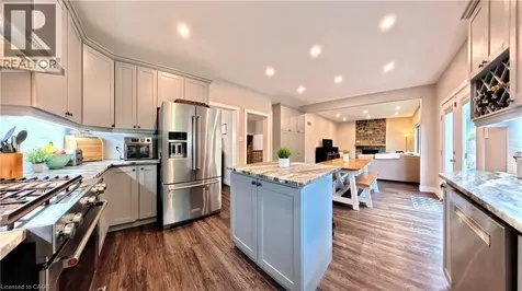 40 Mccormick Drive Cambridge ON N3C 4C9