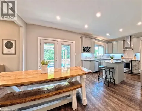 40 Mccormick Drive Cambridge ON N3C 4C9