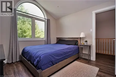 40 Mccormick Drive Cambridge ON N3C 4C9
