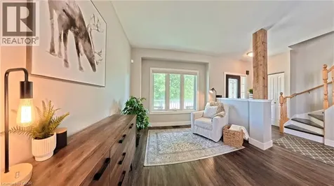 40 Mccormick Drive Cambridge ON N3C 4C9
