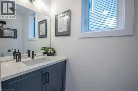 38 Riesling Street Grimsby ON L3M 0L2