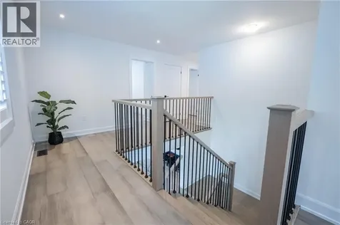 38 Riesling Street Grimsby ON L3M 0L2