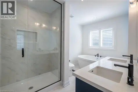 38 Riesling Street Grimsby ON L3M 0L2