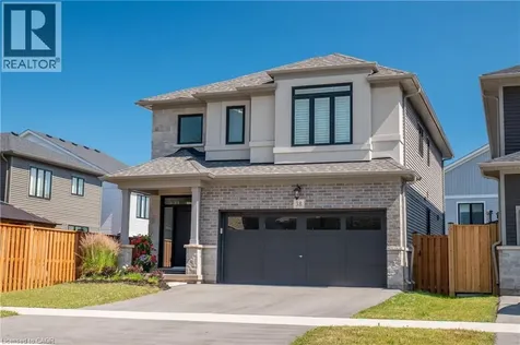 38 Riesling Street Grimsby ON L3M 0L2