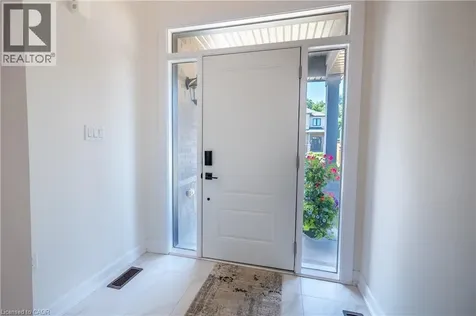 38 Riesling Street Grimsby ON L3M 0L2