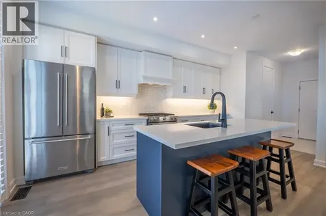 38 Riesling Street Grimsby ON L3M 0L2