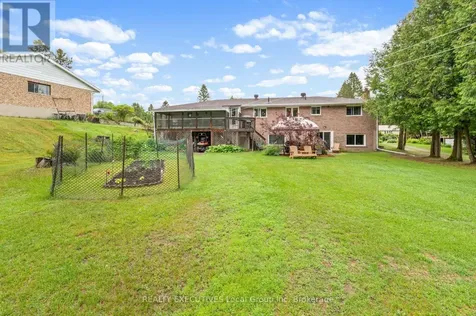1005 Pinecreek Road South Callander ON P0H 1H0