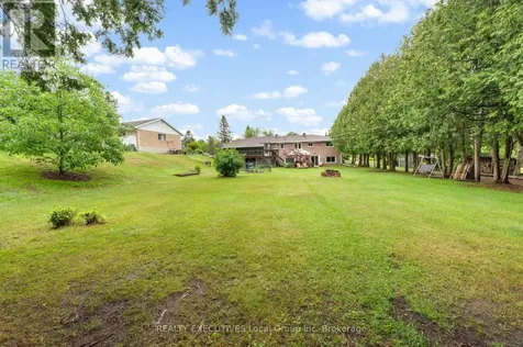 1005 Pinecreek Road South Callander ON P0H 1H0
