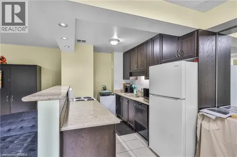 793 Colborne Street East Brantford ON N3S 7J3