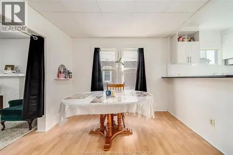 1531 Windsor Avenue Windsor ON N8X 3M3