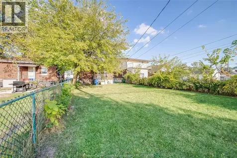 1531 Windsor Avenue Windsor ON N8X 3M3