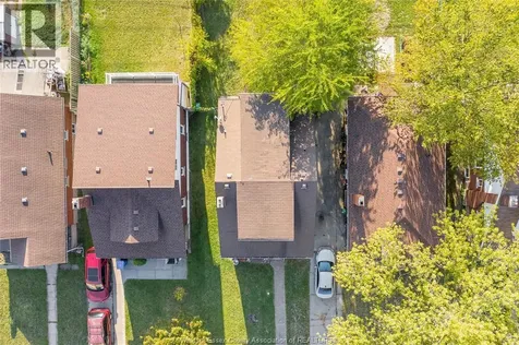 1531 Windsor Avenue Windsor ON N8X 3M3