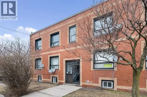 1292 Parent Avenue Windsor ON N8X 4J2