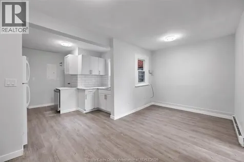 1292 Parent Avenue Windsor ON N8X 4J2