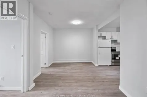 1292 Parent Avenue Windsor ON N8X 4J2