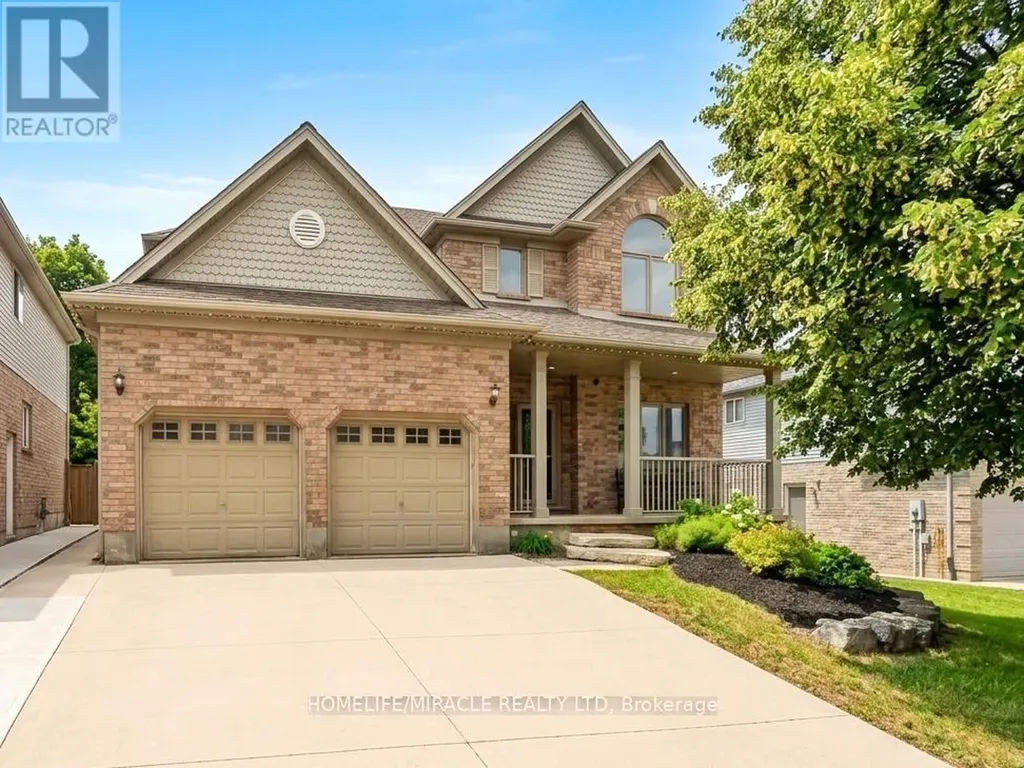 40 Mccormick Drive Cambridge ON N3C 4C9