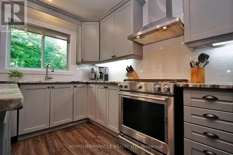 40 Mccormick Drive Cambridge ON N3C 4C9