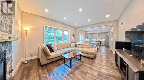 40 Mccormick Drive Cambridge ON N3C 4C9
