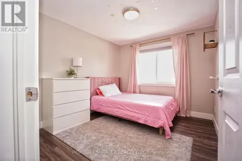 40 Mccormick Drive Cambridge ON N3C 4C9