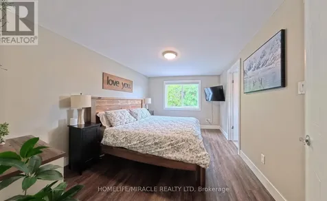 40 Mccormick Drive Cambridge ON N3C 4C9