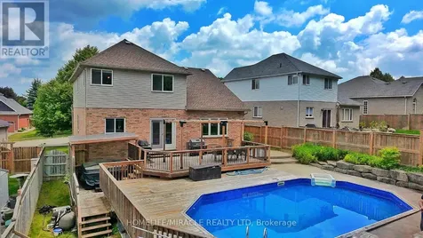 40 Mccormick Drive Cambridge ON N3C 4C9