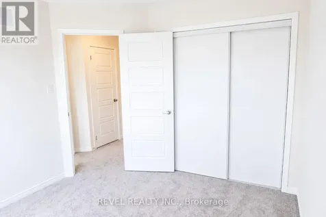 62 Munro Circle Brantford ON N3T 5L5