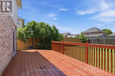 43 Decaro Crescent Cambridge ON N3C 4N1