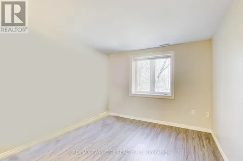 22 Blackhorne Crescent Kitchener ON N2E 1T1