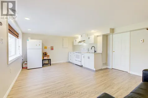22 Blackhorne Crescent Kitchener ON N2E 1T1