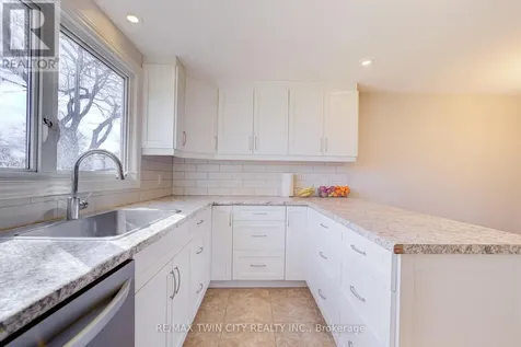 22 Blackhorne Crescent Kitchener ON N2E 1T1