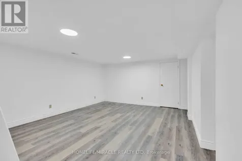 72 Massey Avenue Kitchener ON N2C 1M3