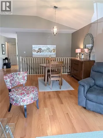 18 Maich Crescent Brantford ON N3T 6P1
