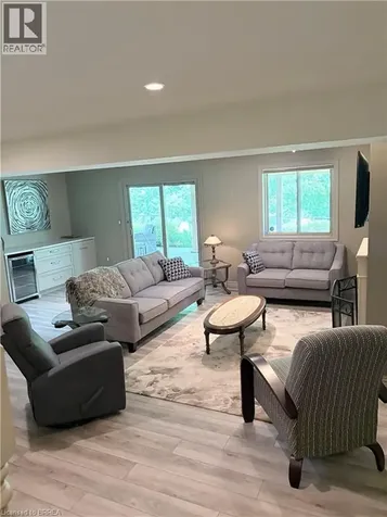 18 Maich Crescent Brantford ON N3T 6P1