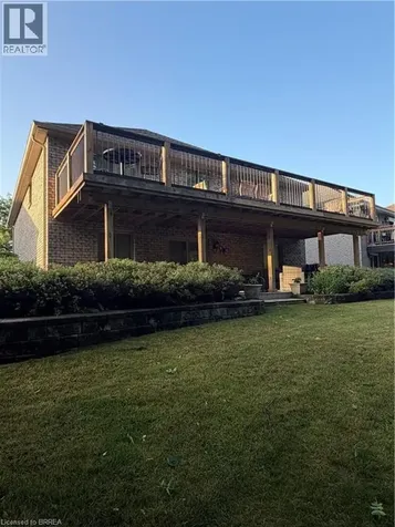 18 Maich Crescent Brantford ON N3T 6P1