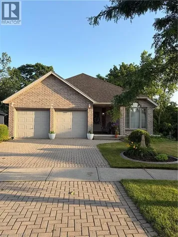 18 Maich Crescent Brantford ON N3T 6P1
