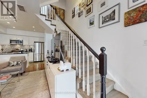 6 Wellesley Place Toronto (north St. James Town) ON M4Y 3E1