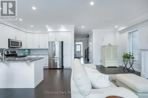 89 Garbutt Crescent Collingwood ON L9Y 0H5