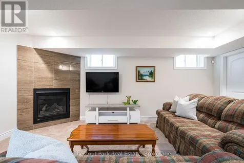 89 Garbutt Crescent Collingwood ON L9Y 0H5
