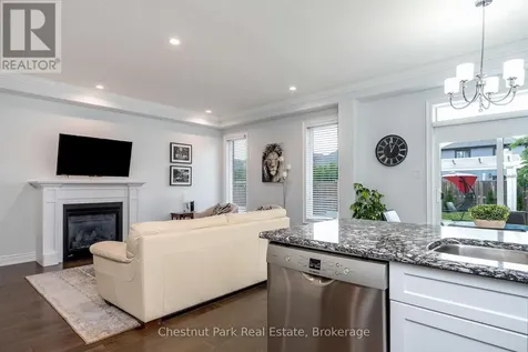 89 Garbutt Crescent Collingwood ON L9Y 0H5