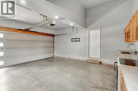 10920 Springhollow Drive Windsor ON N8P 1V2
