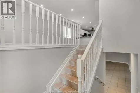10920 Springhollow Drive Windsor ON N8P 1V2