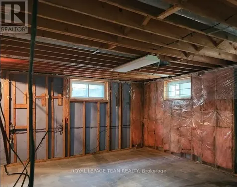 1120 Cline Crescent Ottawa ON K2C 2P2